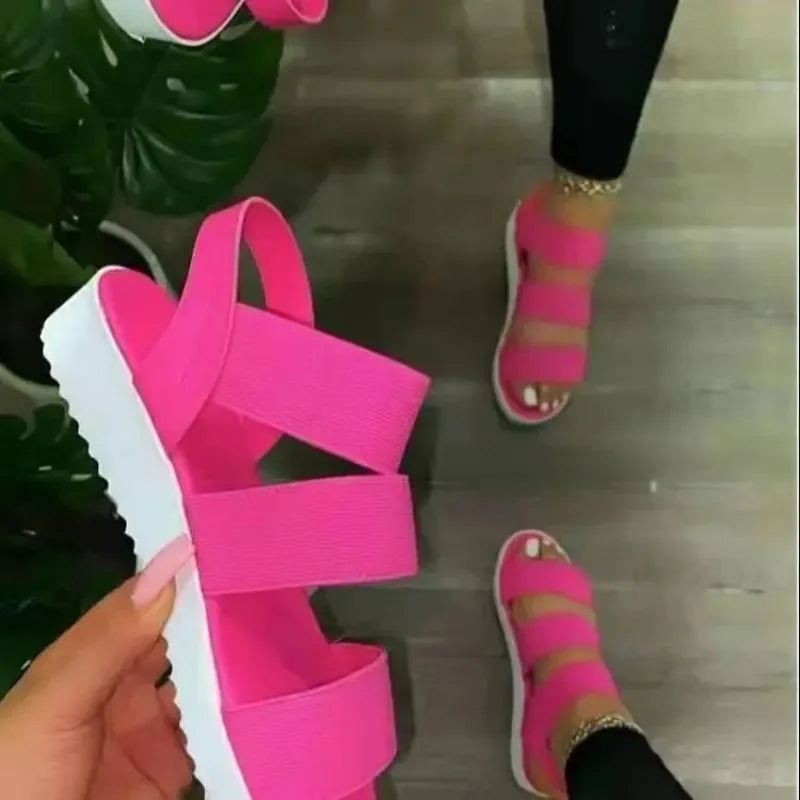 Women's Sandals with Flat Heel and Platform