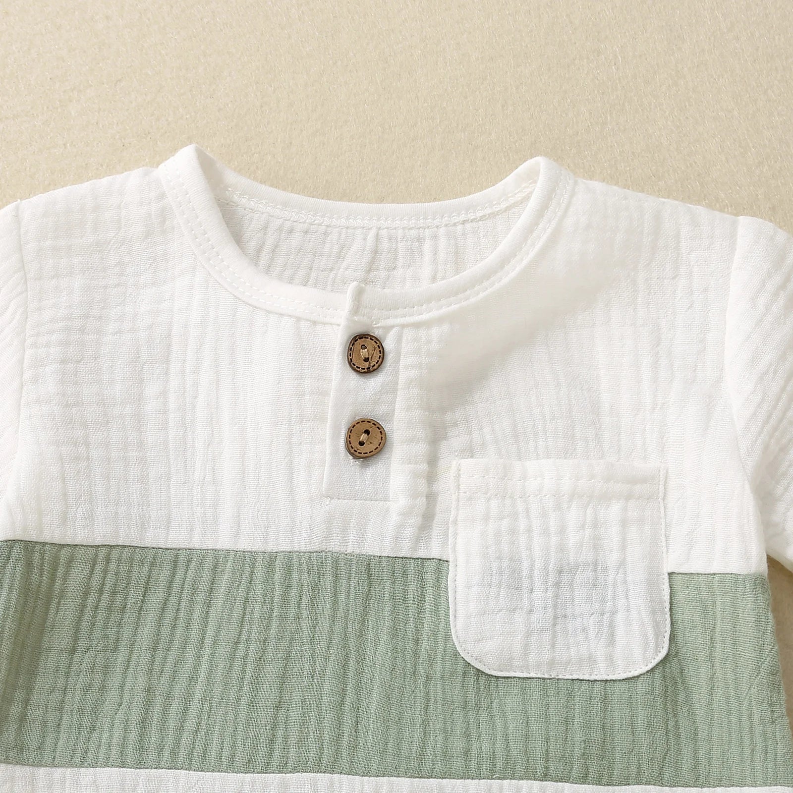 Summer shorts and top set