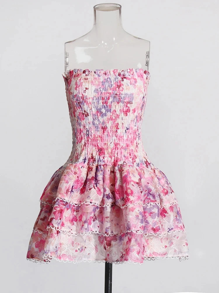 Robe Asymétrique à Découpes