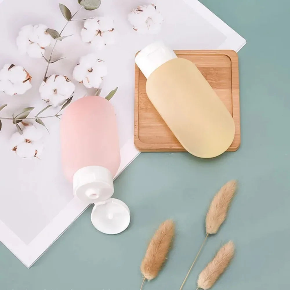 Coffret de 4 Bouteilles Rechargeables en Silicone