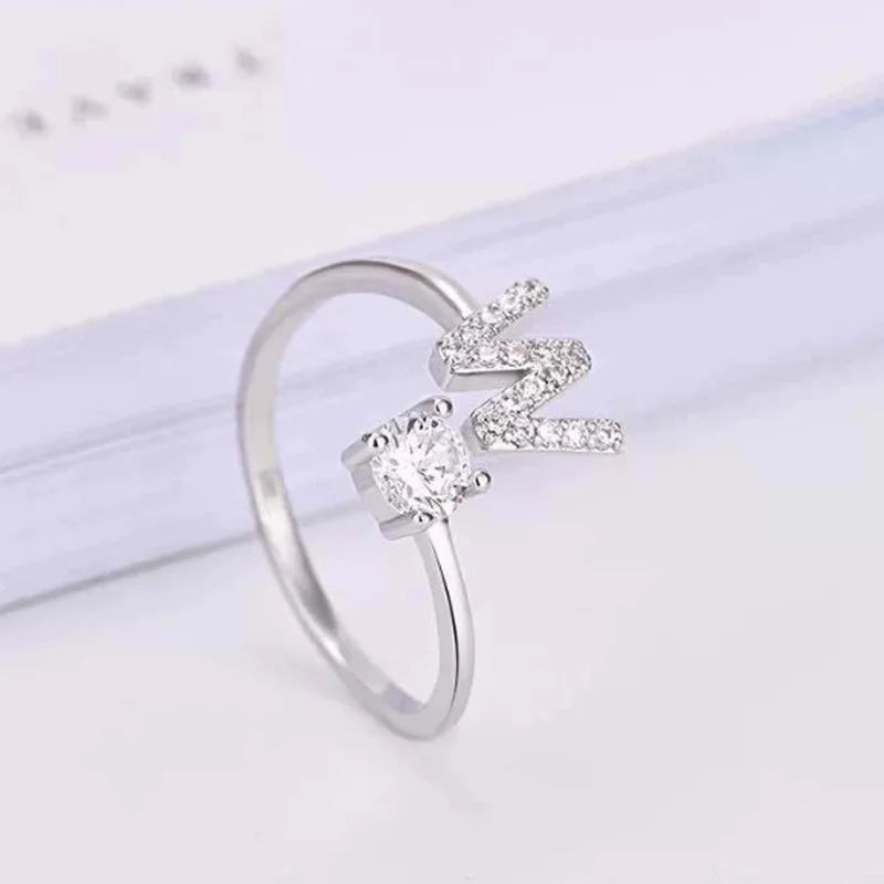 Bague Lettre Tendance en Alliage de Zinc pour Femmes