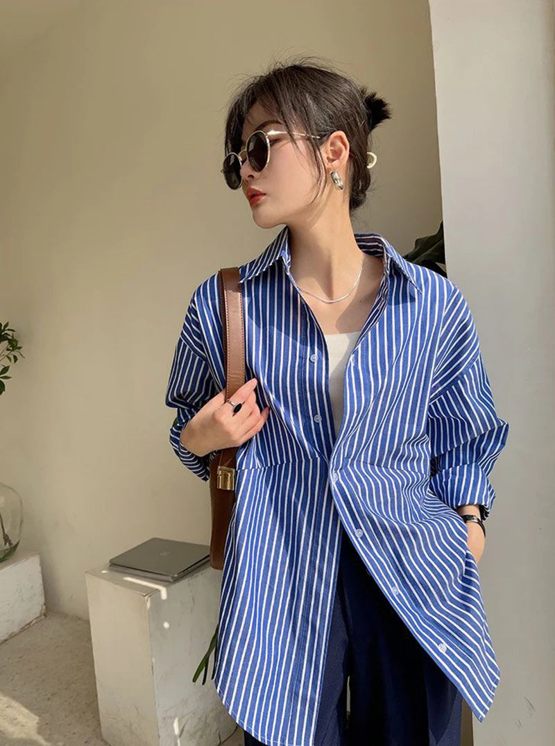 Chemise Bleue à Rayures - Chic et Décontractée