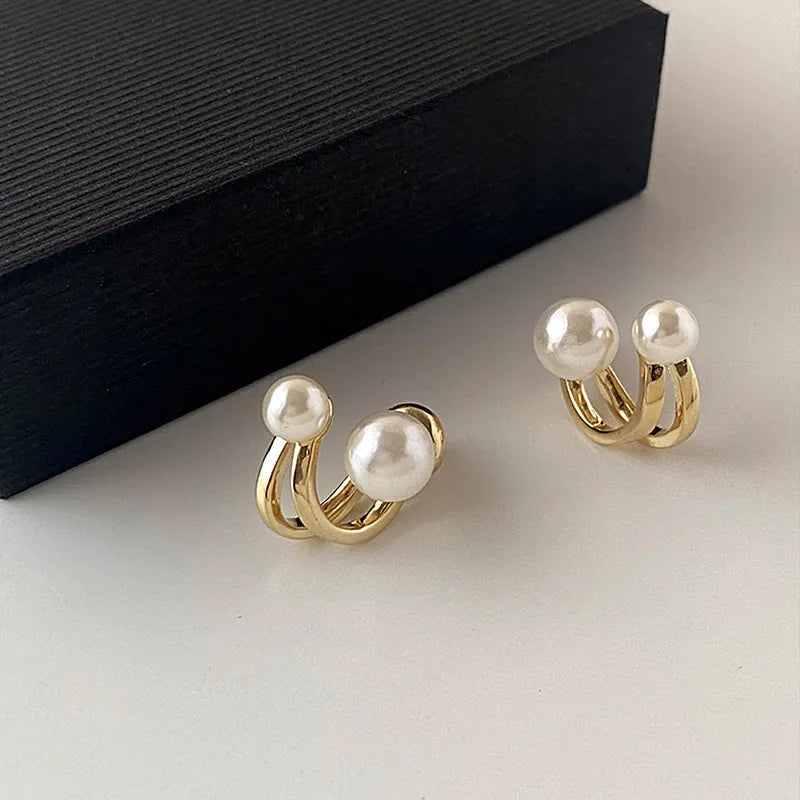 Imitation pearl earrings