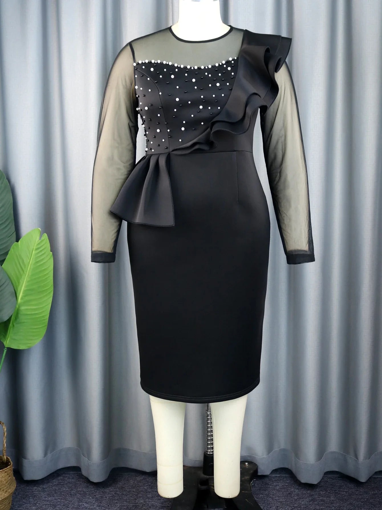 Sheath dress, round neck, transparent mesh, long sleeves