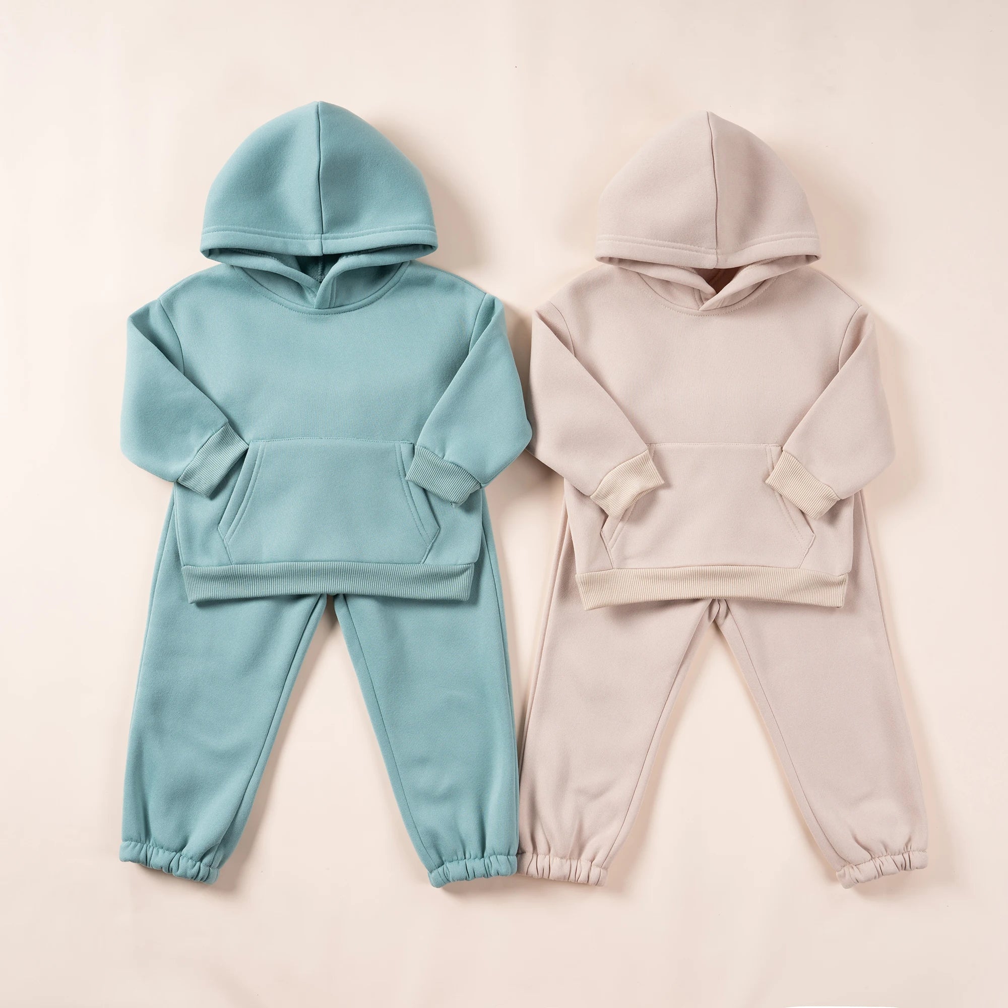 Vêtements de sport à capuche pour enfant