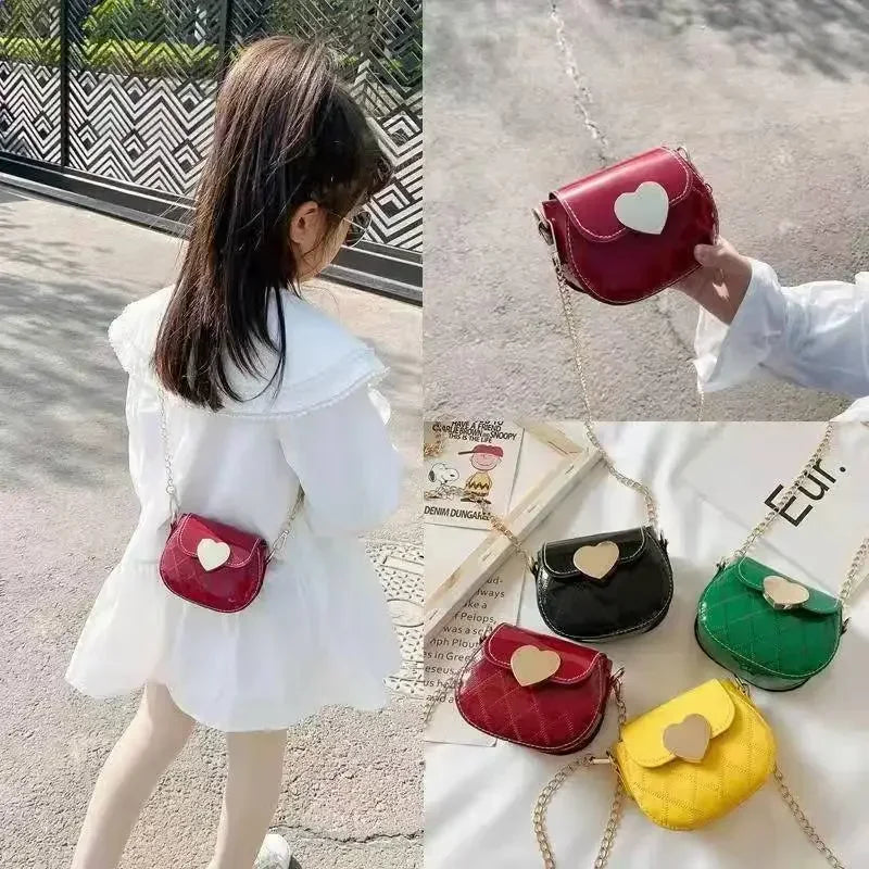 Petit Trésor : Mini Sac à Bandoulière pour Enfants