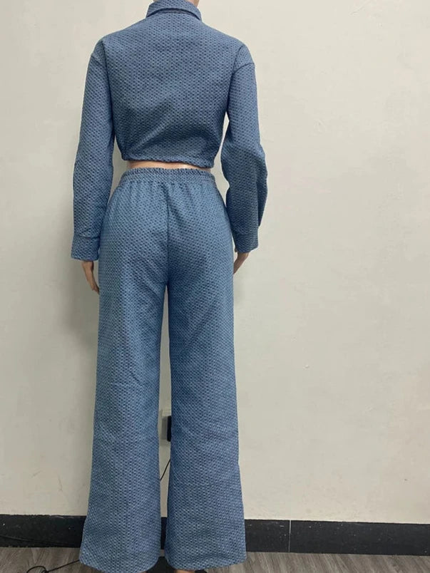 Deux pièces en jeans pantalon large et veste crop top