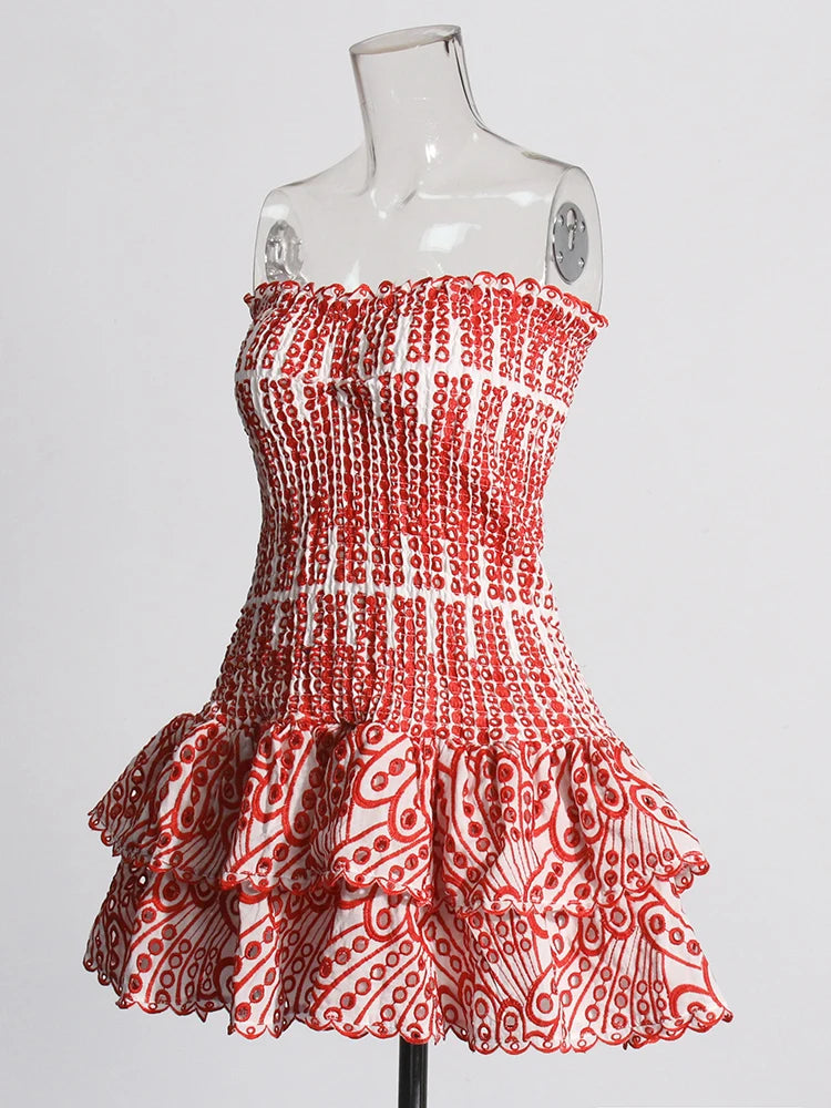 Robe Asymétrique à Découpes