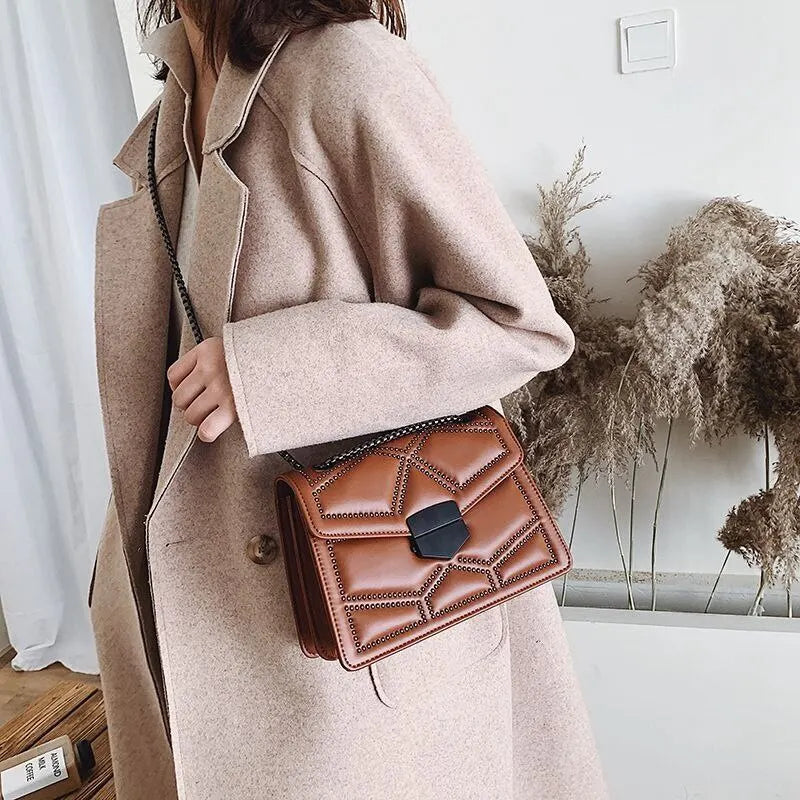 Crossbody bag with flap