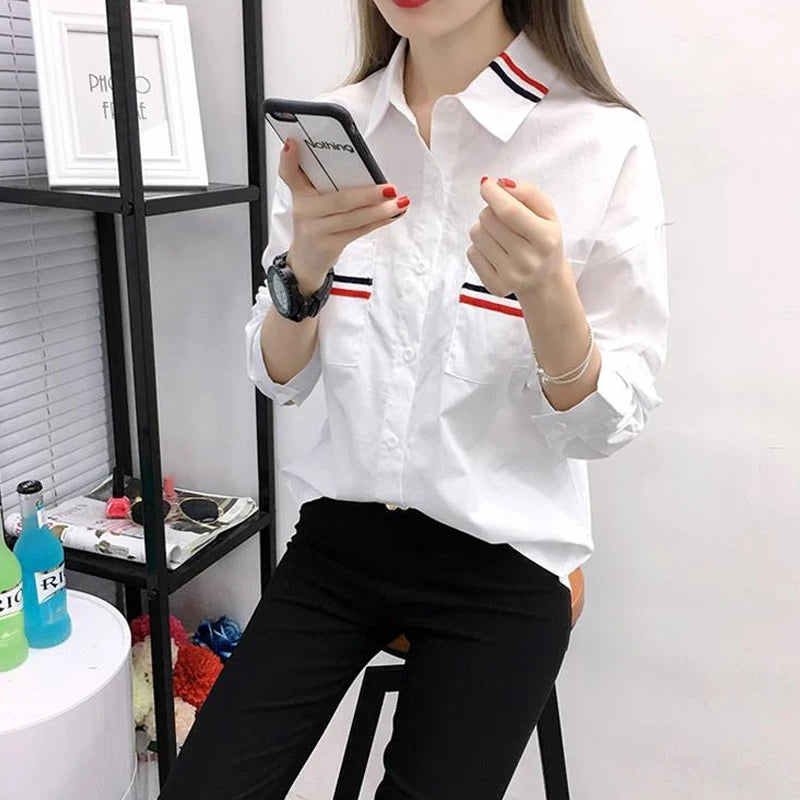 Loose turn-down collar blouse