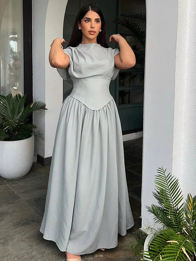 Robe Maxi Plissée Élégante