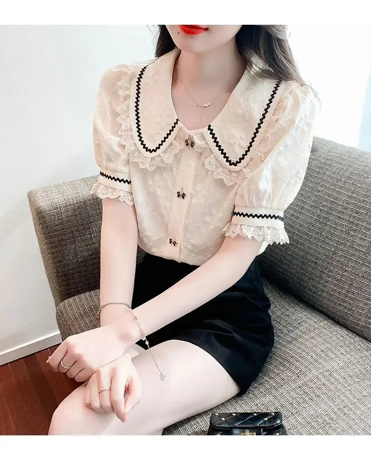 Haut Chic à Col Claudine